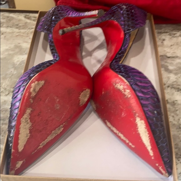 Christian Louboutin Iriza Heel - Picture 4 of 5